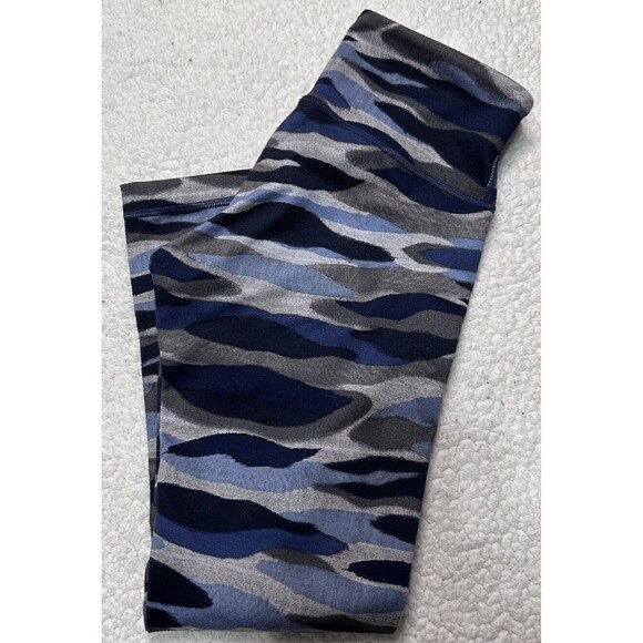 Lululemon Wunder Under Crop Leggings Low Rise Coast Camo Deep‎ Navy Multi Sz 4 - Picture 1 of 5